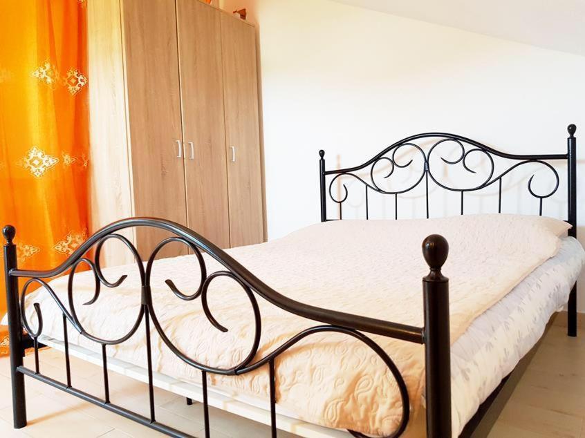 Talija Apartments Krimovica Будва Стая снимка
